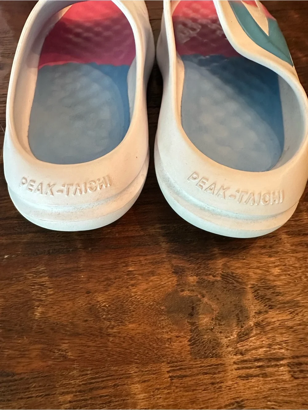 PEAK Taichi White Slide Sandals with Pink & Blue Accents
